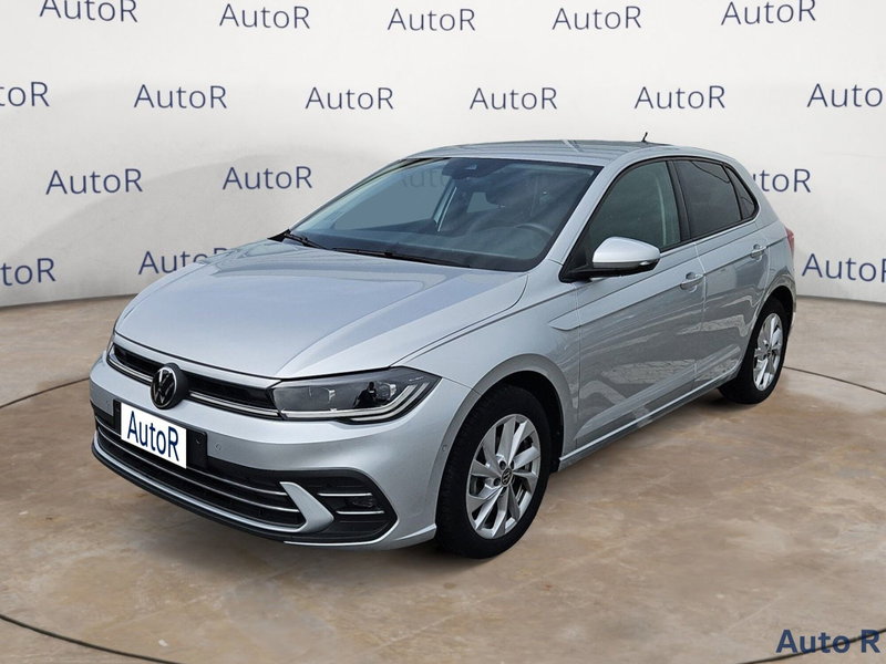 Volkswagen Polo 1.0 tsi Style 95cv del 2023 usata a Tito
