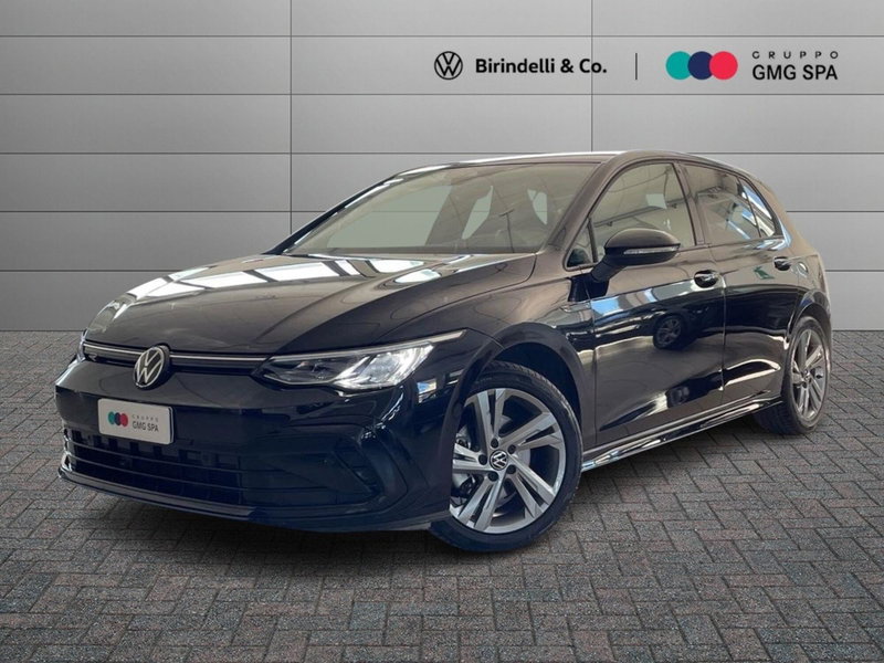 Volkswagen Golf 2.0 TDI 150 CV SCR R-Line del 2023 usata a Pistoia