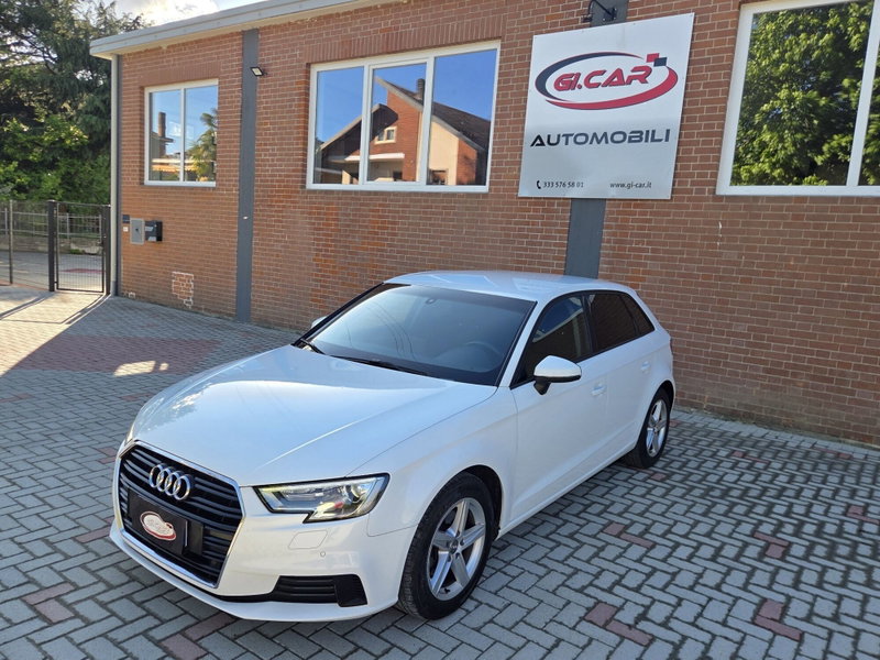 Audi A3 Sportback 35 TFSI COD S tronic Sport del 2020 usata a Robassomero