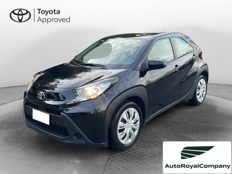Toyota Aygo X 1.0 VVT-i 72 CV 5 porte Limited S-CVT nuova a Roma