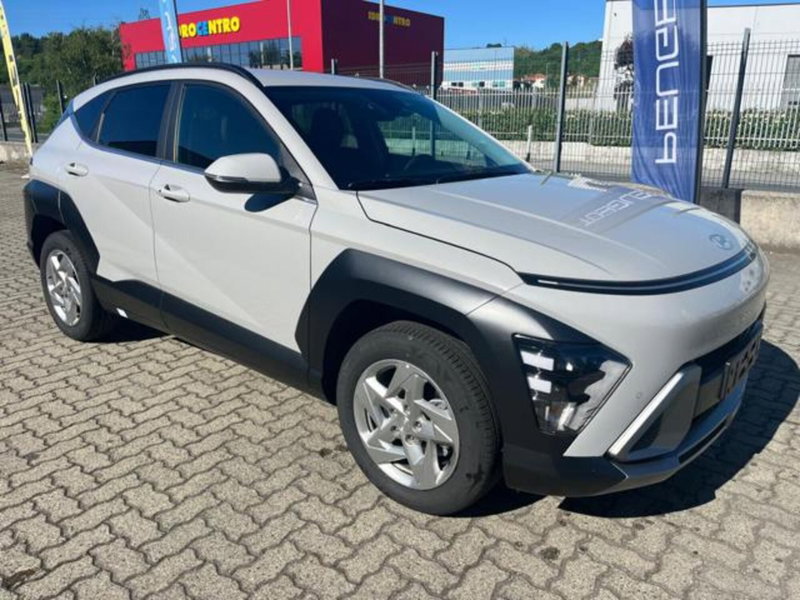 Hyundai Kona 1.0 t-gdi Business 2wd 100cv mt nuova a Savona
