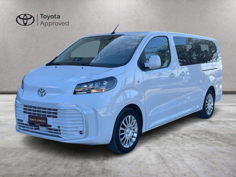 Toyota Proace Verso Verso 2.0D 14CV L2 D Lounge del 2025 usata a Ragusa