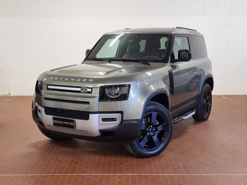 Land Rover Defender 90 3.0d i6 mhev SE awd 200cv auto del 2023 usata a Brescia