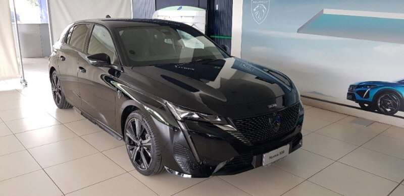 Peugeot 308 PureTech Turbo 130 S&S EAT8 GT del 2023 usata a Pordenone
