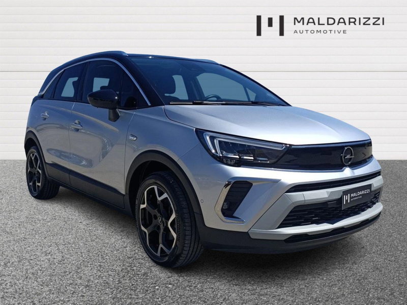 Opel Crossland 1.2 Ultimate s&s 110cv del 2023 usata a Matera