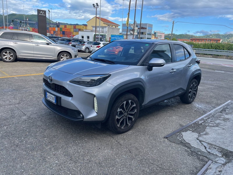 Toyota Yaris Cross Trend awd-i 115cv e-cvt del 2022 usata a La Spezia