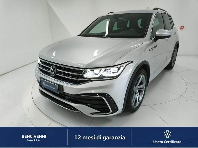 Volkswagen Tiguan 1.5 TSI 150 CV DSG ACT R-Line del 2023 usata a Catanzaro