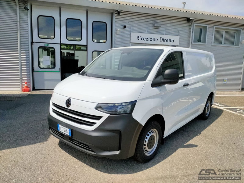 Volkswagen Veicoli Commerciali T6.1 Transporter 28 2.0 tdi 110cv kombi Business p.c. nuova a Modena
