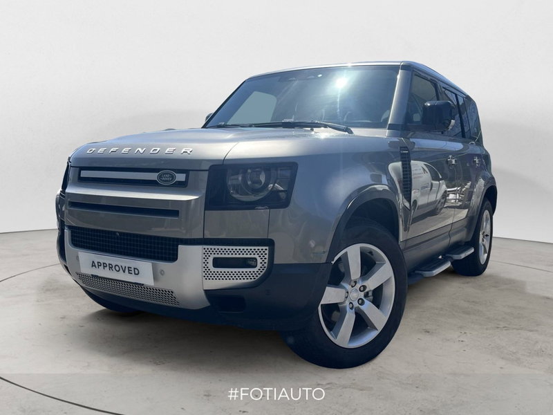 Land Rover Defender 110 3.0d i6 mhev X-Dynamic SE awd 200cv auto del 2023 usata a Misterbianco
