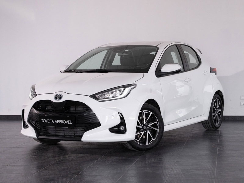 Toyota Yaris 1.5 Hybrid 5 porte Trend del 2022 usata a San Severo