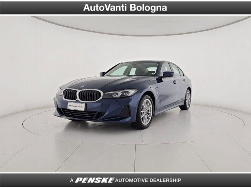 BMW Serie 3 320 2 porte del 2023 usata a Granarolo dell'Emilia