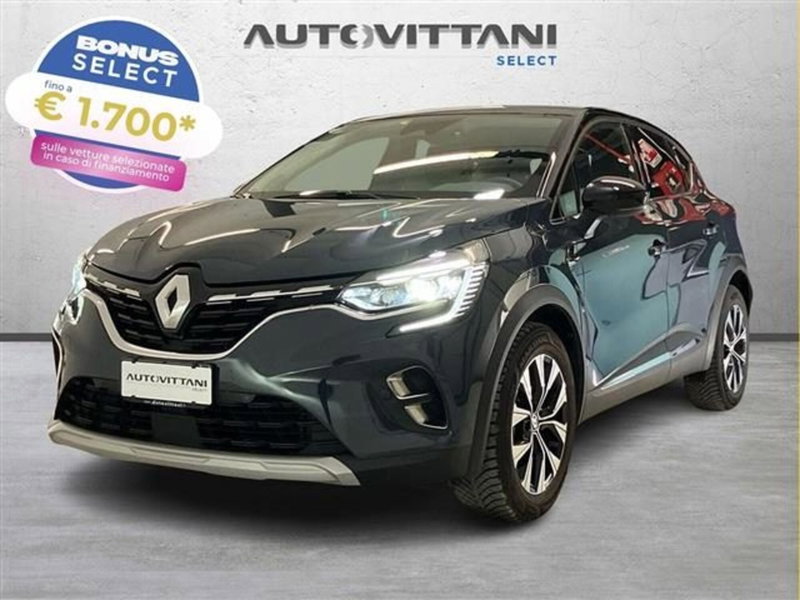 Renault Captur Plug-in Hybrid E-Tech 160 CV Techno del 2023 usata a Como