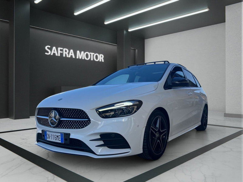 Mercedes-Benz Classe B 180 AMG Line Premium auto del 2023 usata a Rende