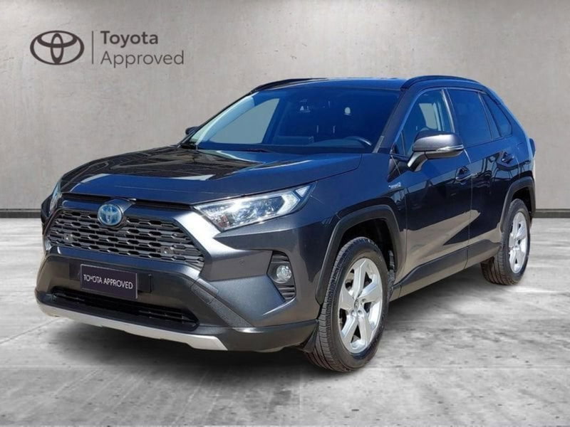 Toyota Rav4 HV (218CV) E-CVT 2WD Dynamic del 2020 usata a Cagliari