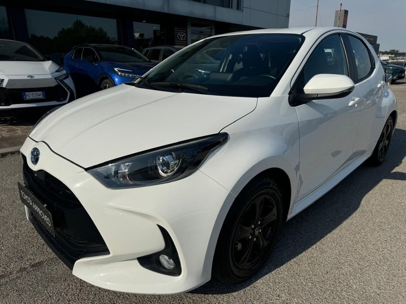 Toyota Yaris 1.5 Hybrid 5 porte Energy del 2022 usata a Modena
