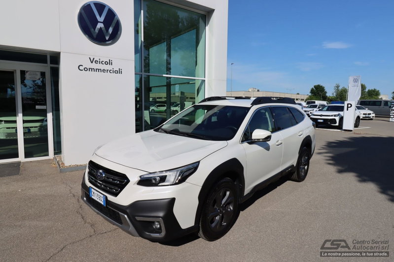 Subaru Outback 2.5i Premium lineartronic del 2023 usata a Anzola dell'Emilia
