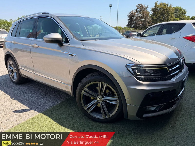 Volkswagen Tiguan Allspace 2.0 TDI SCR DSG 4MOTION R-Line del 2019 usata a Cornate d'Adda