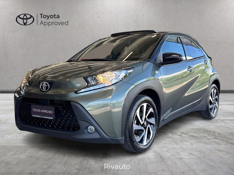 Toyota Aygo X 1.0 Trend Air 72cv s-cvt del 2023 usata a Beregazzo con Figliaro