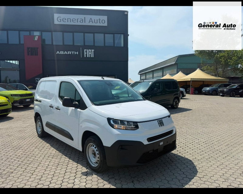 Fiat Doblò Furgone van 1.5 bluehdi 100cv CH1 Easy Pro nuova a Massarosa