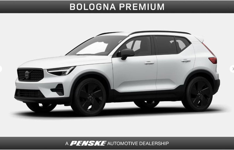 Volvo XC40 2.0 b3 Plus Black Edition auto nuova a Casalecchio di Reno