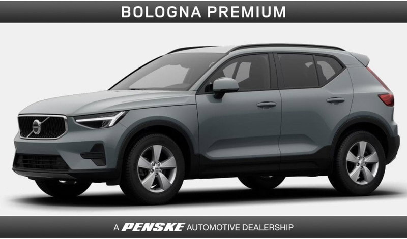Volvo XC40 2.0 b3 Essential auto nuova a Casalecchio di Reno