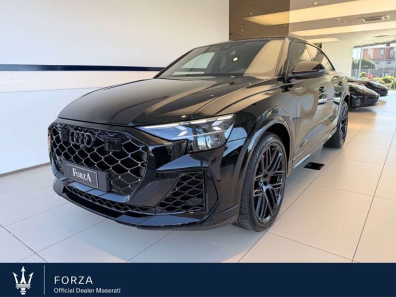 Audi RS Q8 Q8 4.0 mhev 48V performance 640cv tiptronic nuova a Venaria Reale