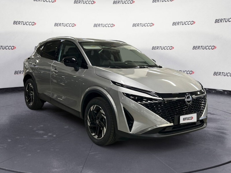 Nissan Qashqai 1.3 mhev N-Connecta 2wd 140cv nuova a Verona