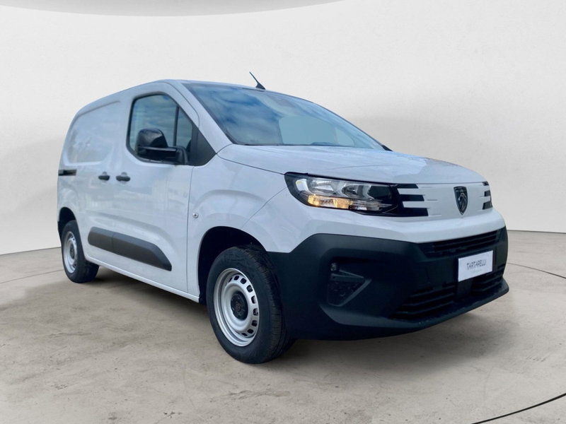 Peugeot Partner Furgone 1.5 bluehdi 100cv S&S L1 nuova a Monopoli