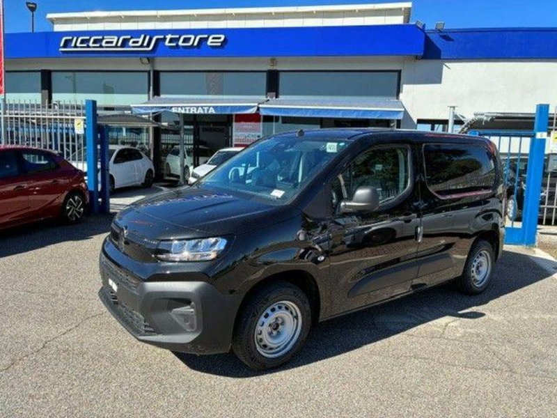 Citroen Berlingo Furgone BlueHDi 100 S&S Van 3 posti Club L1 nuova a Abbiategrasso