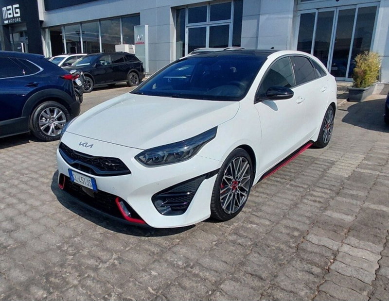 Kia ProCeed 1.6 T-GDI DCT GT del 2022 usata a Rende