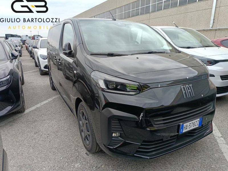 Fiat Ulysse M1 2.0 bluehdi 180cv L2H1 AT8 del 2025 usata a Prato