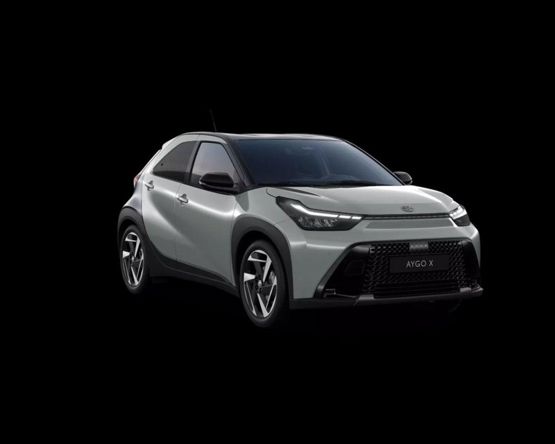 Toyota Aygo X 1.5 hybrid Premium e-cvt nuova a Torino