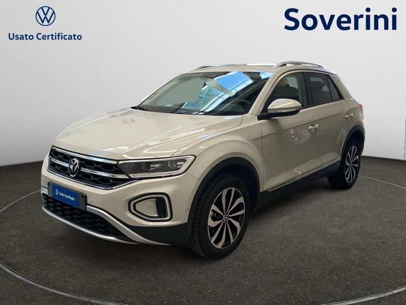 Volkswagen T-Roc 1.5 TSI ACT DSG Style BlueMotion Technology del 2024 usata a Bologna