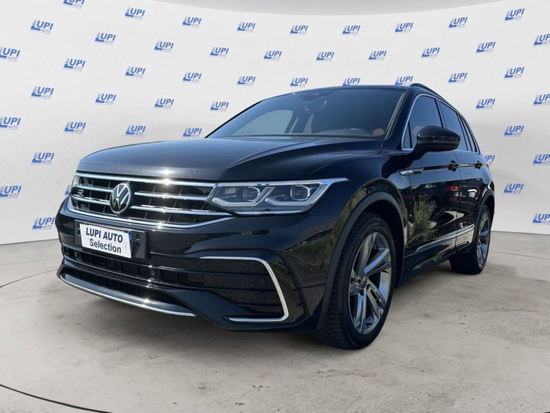 Volkswagen Tiguan 1.5 TSI 150 CV DSG ACT R-Line del 2021 usata a Serravalle Pistoiese