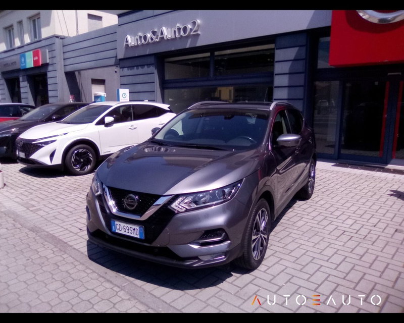 Nissan Qashqai 1.3 DIG-T 140 CV Acenta Premium del 2021 usata a Parma