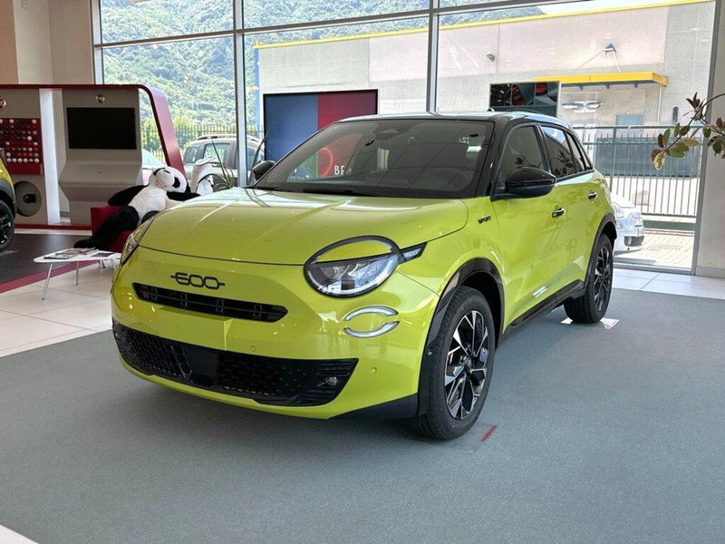 Fiat 600 1.2 hybrid Sport 145cv auto nuova a Montagna in Valtellina