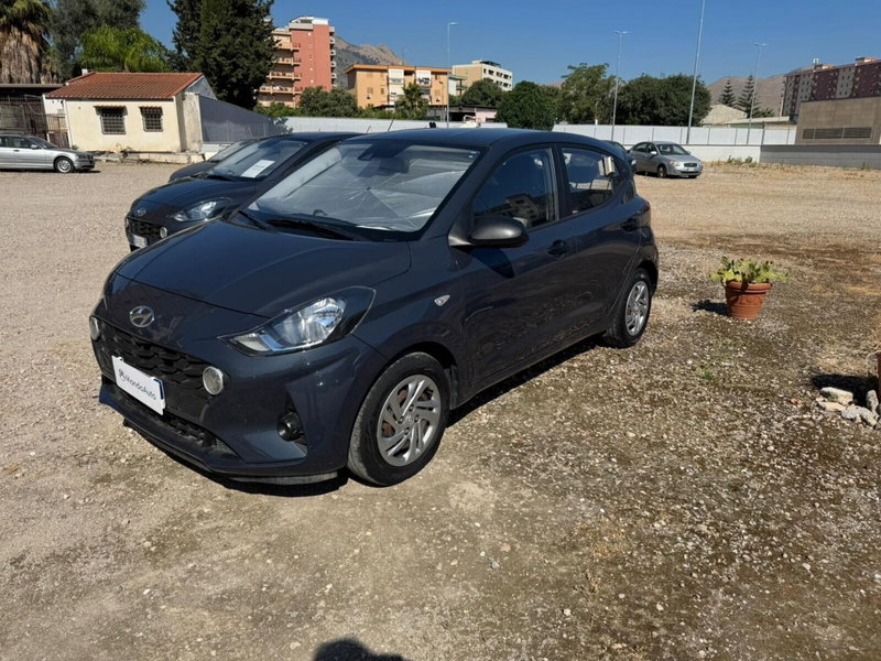 Hyundai i10 1.0 MPI Advanced del 2023 usata a Palermo