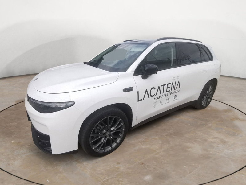 Leapmotor C10 C10 69,9kWh Design del 2025 usata a Brindisi