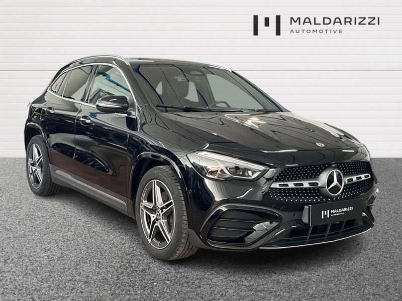 Mercedes-Benz GLA SUV 180 d AMG Line Advanced Plus auto del 2024 usata a Trani