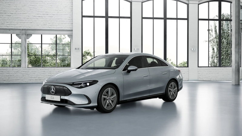 Mercedes-Benz CLA 220 4Matic Automatic Sport nuova a Montesilvano