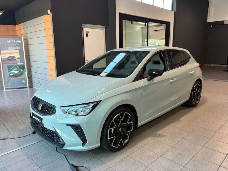 SEAT Ibiza 1.0 ecotsi FR 95cv nuova a Barlassina