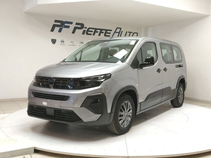 Peugeot Rifter BlueHDi 130 S&S Allure Pack Long nuova a Teramo