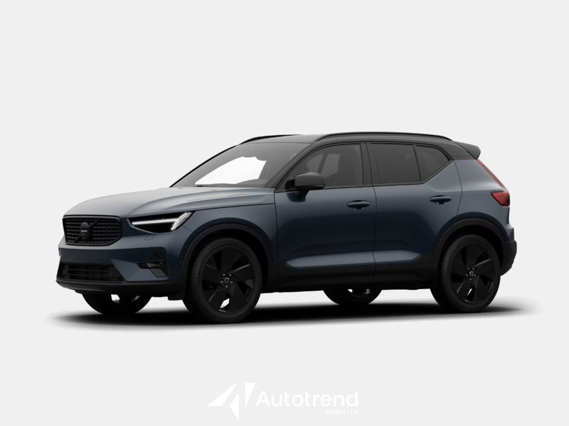 Volvo XC40 2.0 b3 Ultra Black Edition auto del 2025 usata a Bari