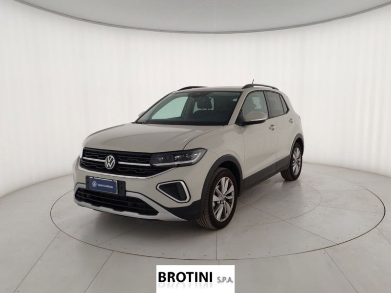 Volkswagen T-Cross 1.0 tsi Edition 115cv del 2024 usata a Massa