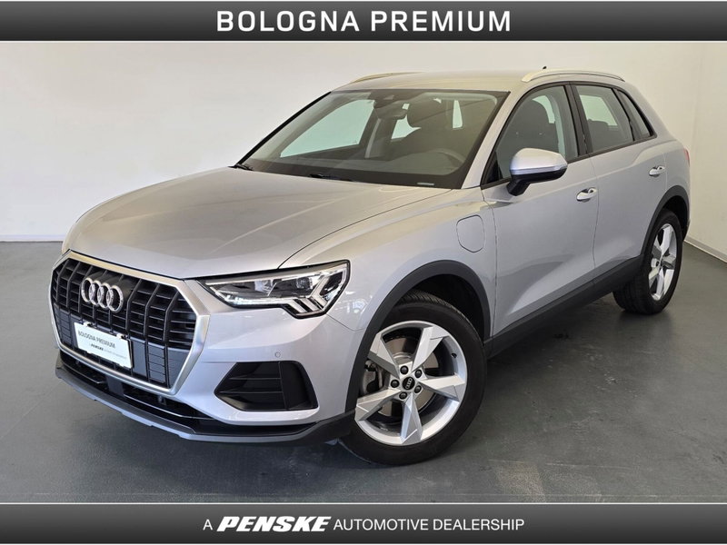 Audi Q3 45 TFSI e S tronic Business del 2021 usata a Casalecchio di Reno