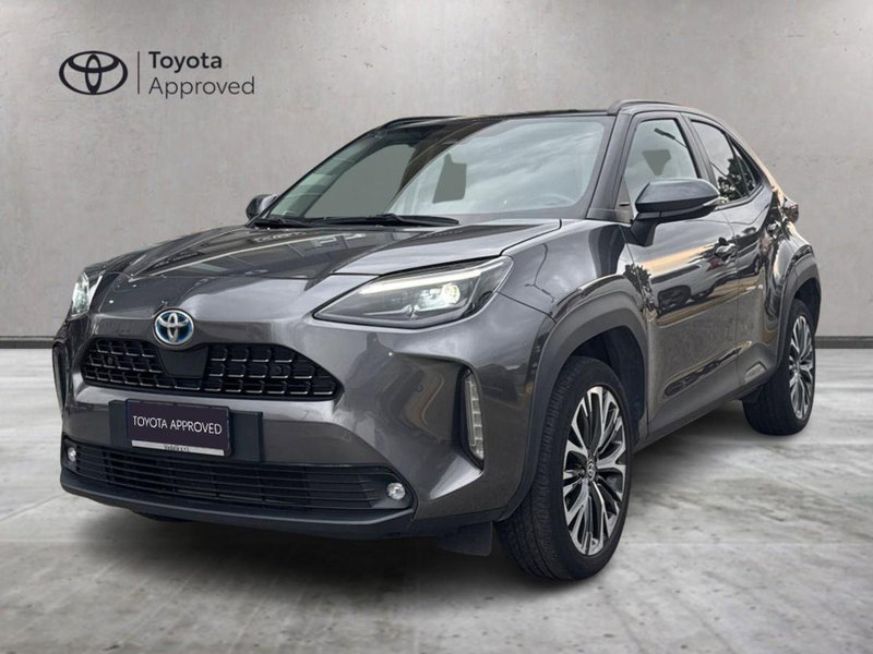 Toyota Yaris Cross 1.5 Hybrid 5p. E-CVT Lounge del 2022 usata a Reggio Calabria