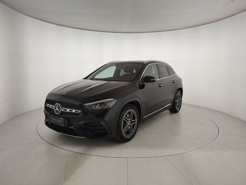 Mercedes-Benz GLA SUV 180 d AMG Line Premium Plus auto del 2025 usata a Genova
