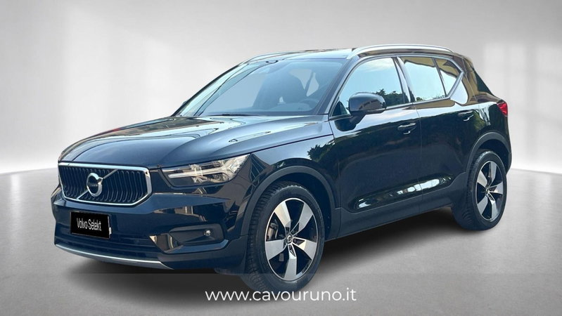 Volvo XC40 D3 Momentum Pro del 2020 usata a Ferrara