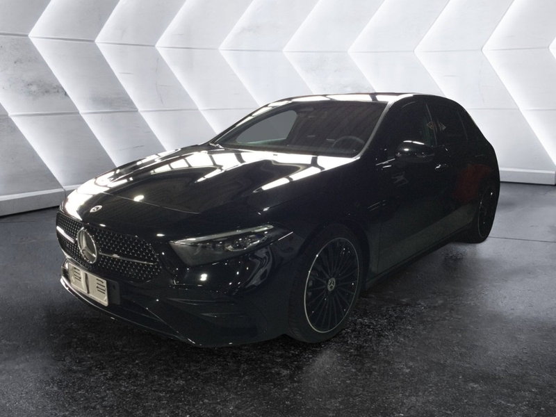 Mercedes-Benz Classe A 180 d AMG Line Advanced Plus auto nuova a Caserta