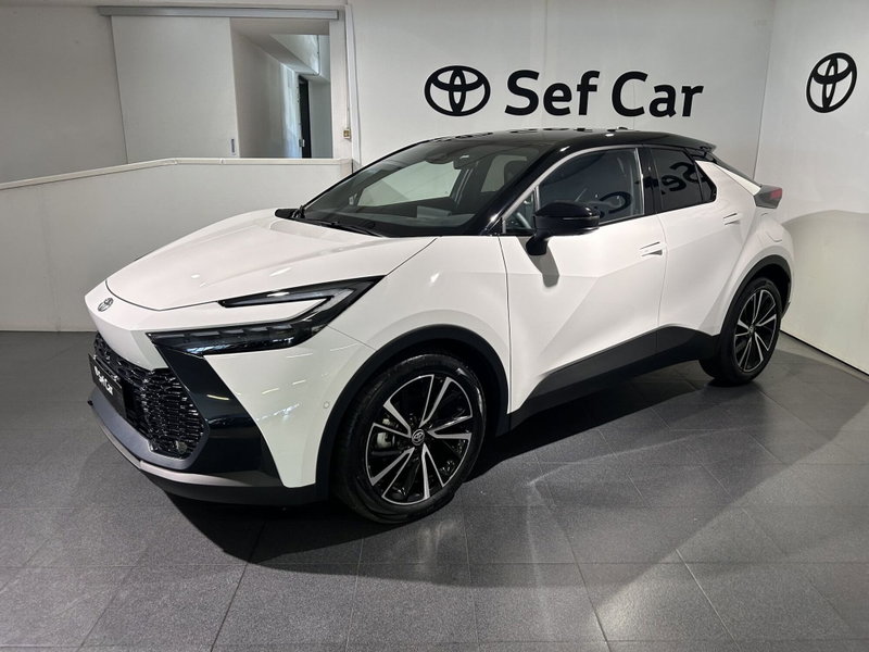 Toyota Toyota C-HR 1.8 hev Lounge fwd e-cvt nuova a Milano